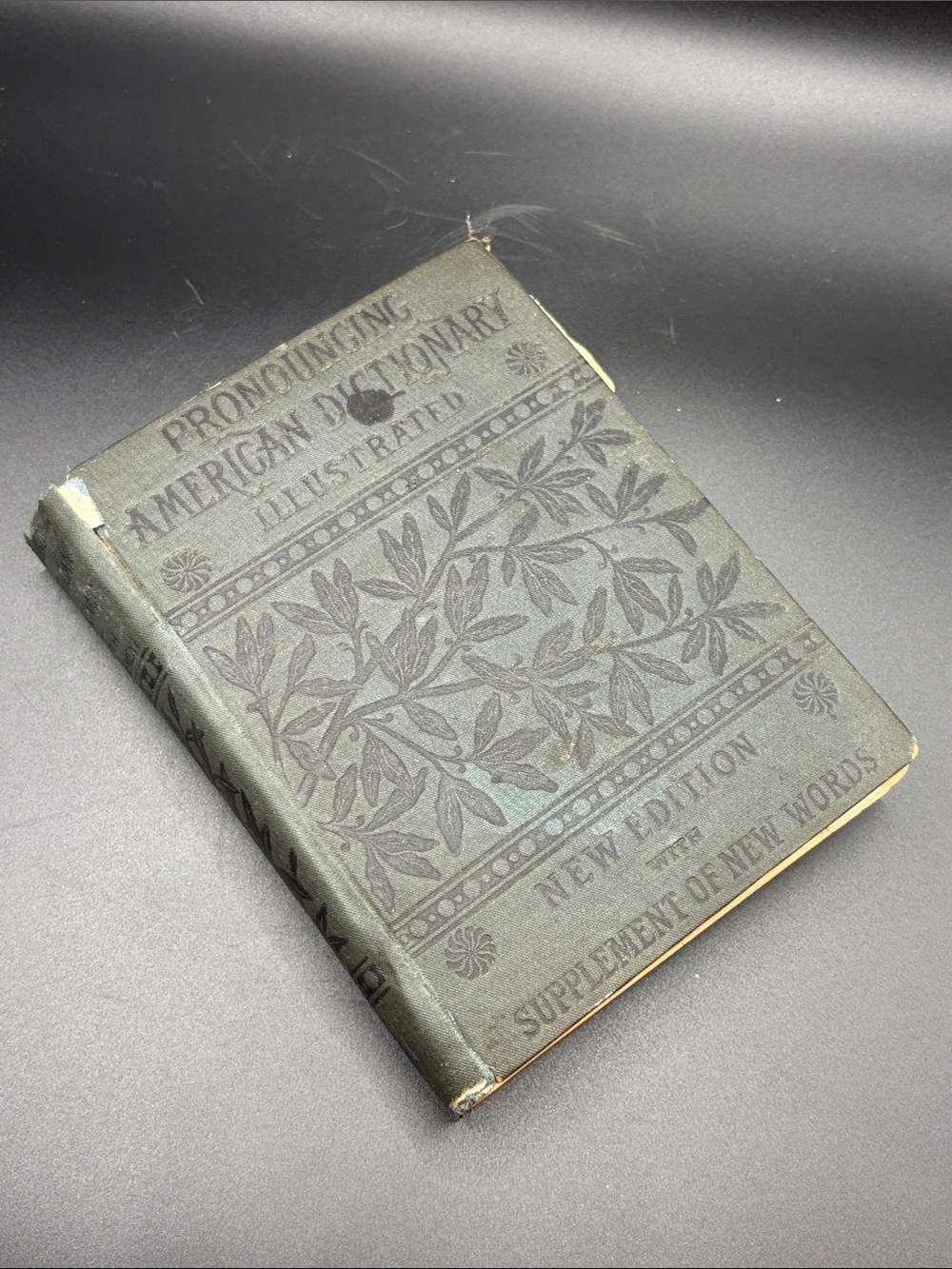 1883 Antique Pronouncing American Dictionary Illustrated Book, Collectible Books